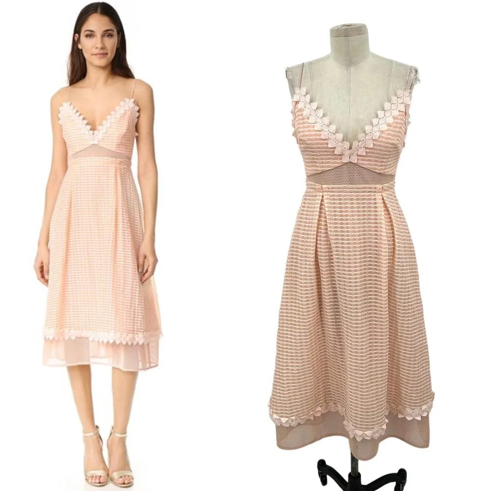 La Maison Talulah Beautiful Lie Dress In Powder Pink Size XS